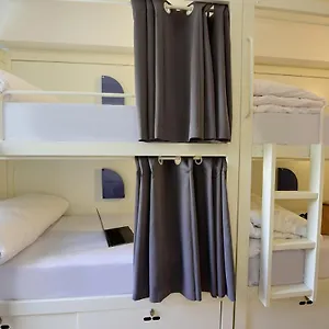 Room00 Лиссабон