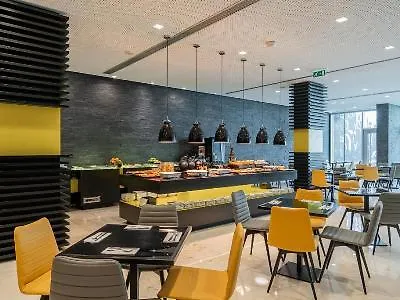Hf Fenix Music Hotel Lisbon Portugal